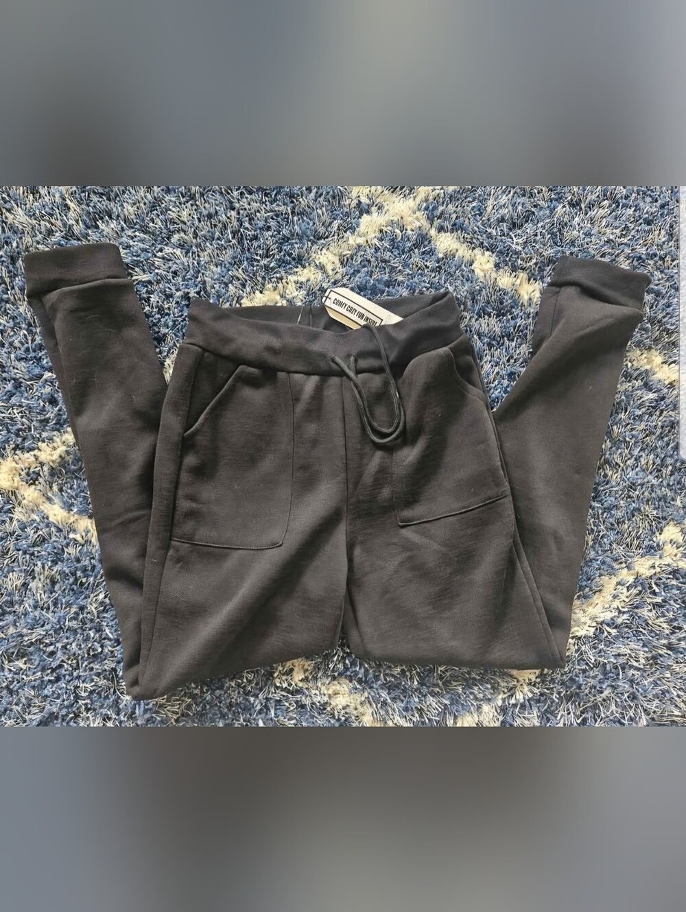 🎉 3 Items/$15 🎉 Women's Black Joggers with Drawstring Waist - NWT